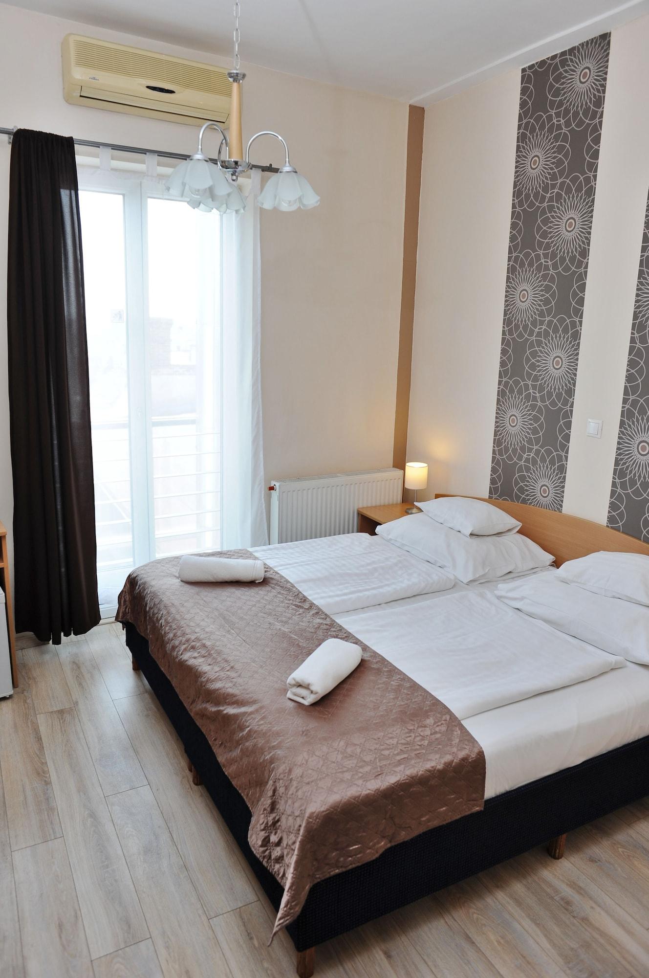 Hotel Papillon Budapest Esterno foto