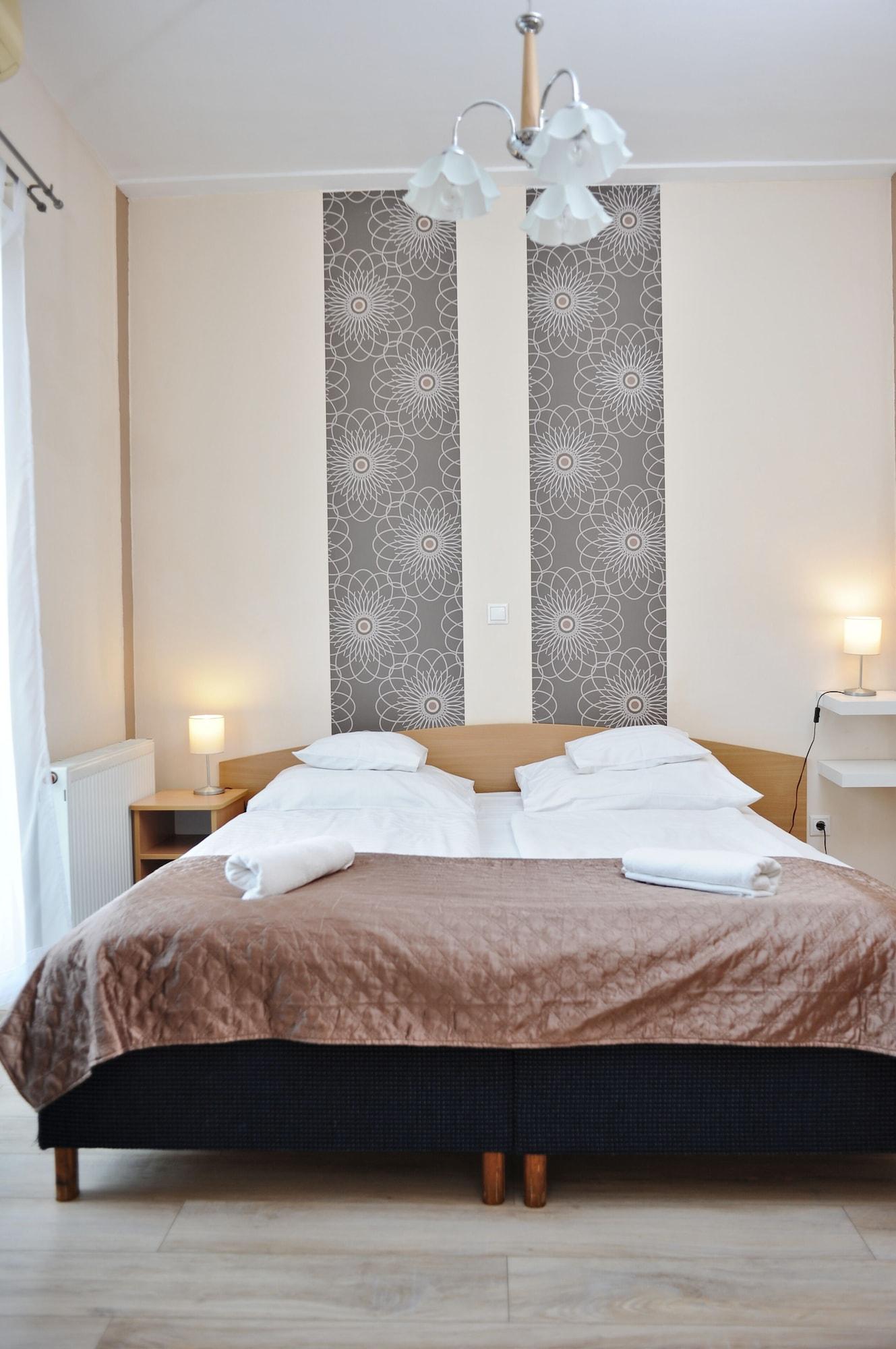 Hotel Papillon Budapest Esterno foto