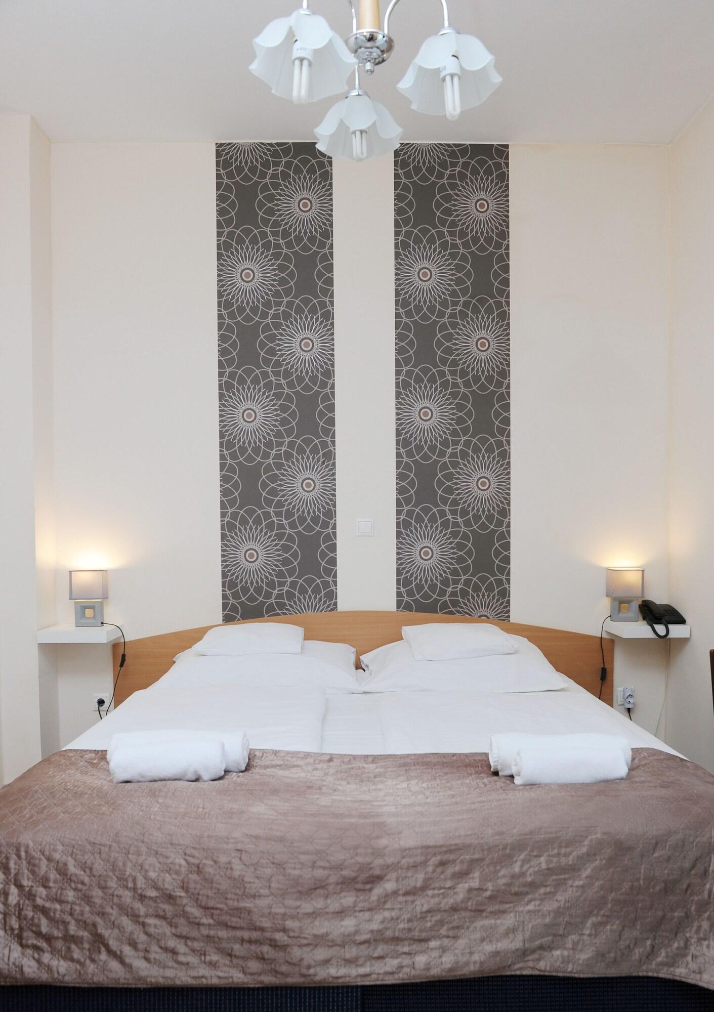 Hotel Papillon Budapest Esterno foto