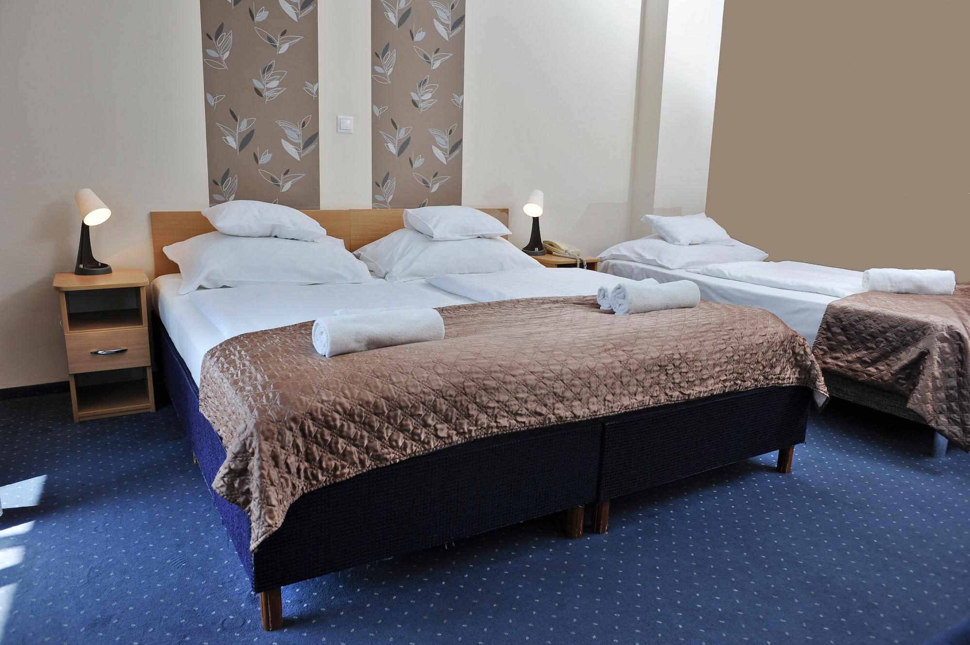 Hotel Papillon Budapest Esterno foto